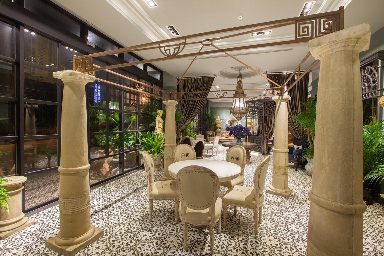Chihpen Hotel Royal Kingdom Wenquan Bagian luar foto
