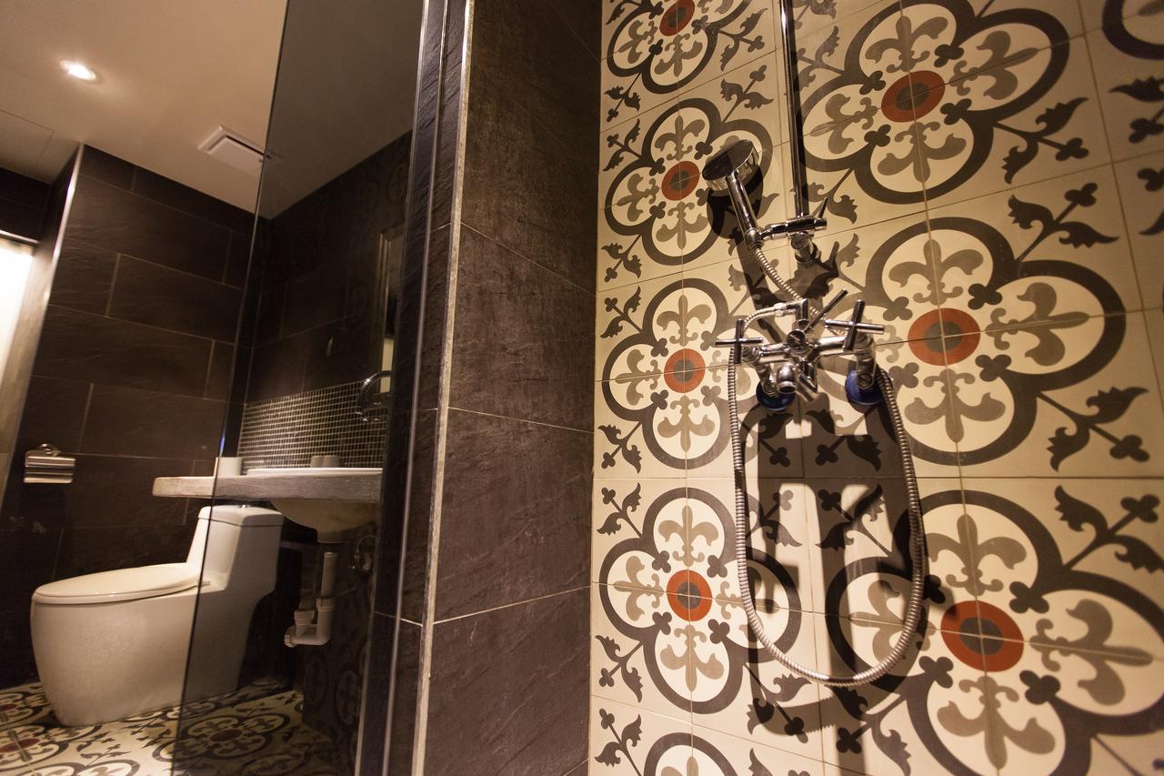 Chihpen Hotel Royal Kingdom Wenquan Bagian luar foto